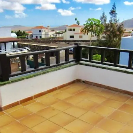 3 Bedrooms House With Enclosed Garden And Wifi At La Oliva 8 Km Away From The Beach