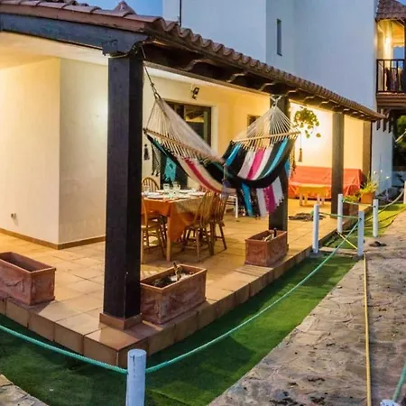 Vakantiehuis 3 Bedrooms House With Enclosed Garden And Wifi At La Oliva 8 Km Away From The Beach La Oliva