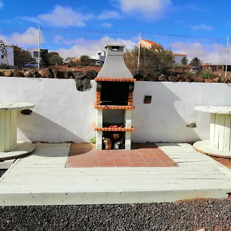 Vakantiehuis 3 Bedrooms House With Enclosed Garden And Wifi At La Oliva 8 Km Away From The Beach La Oliva